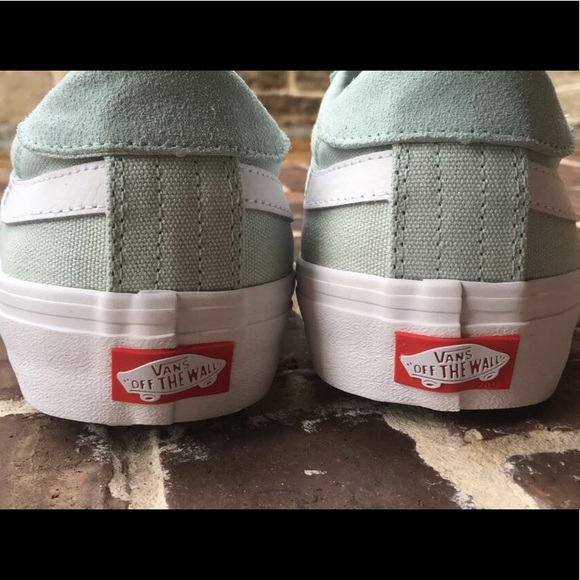 SOLD 💥 VANS Tiffany Blue, Mens 11 EXCLUSIVES 🔥 - Picture 3 of 5